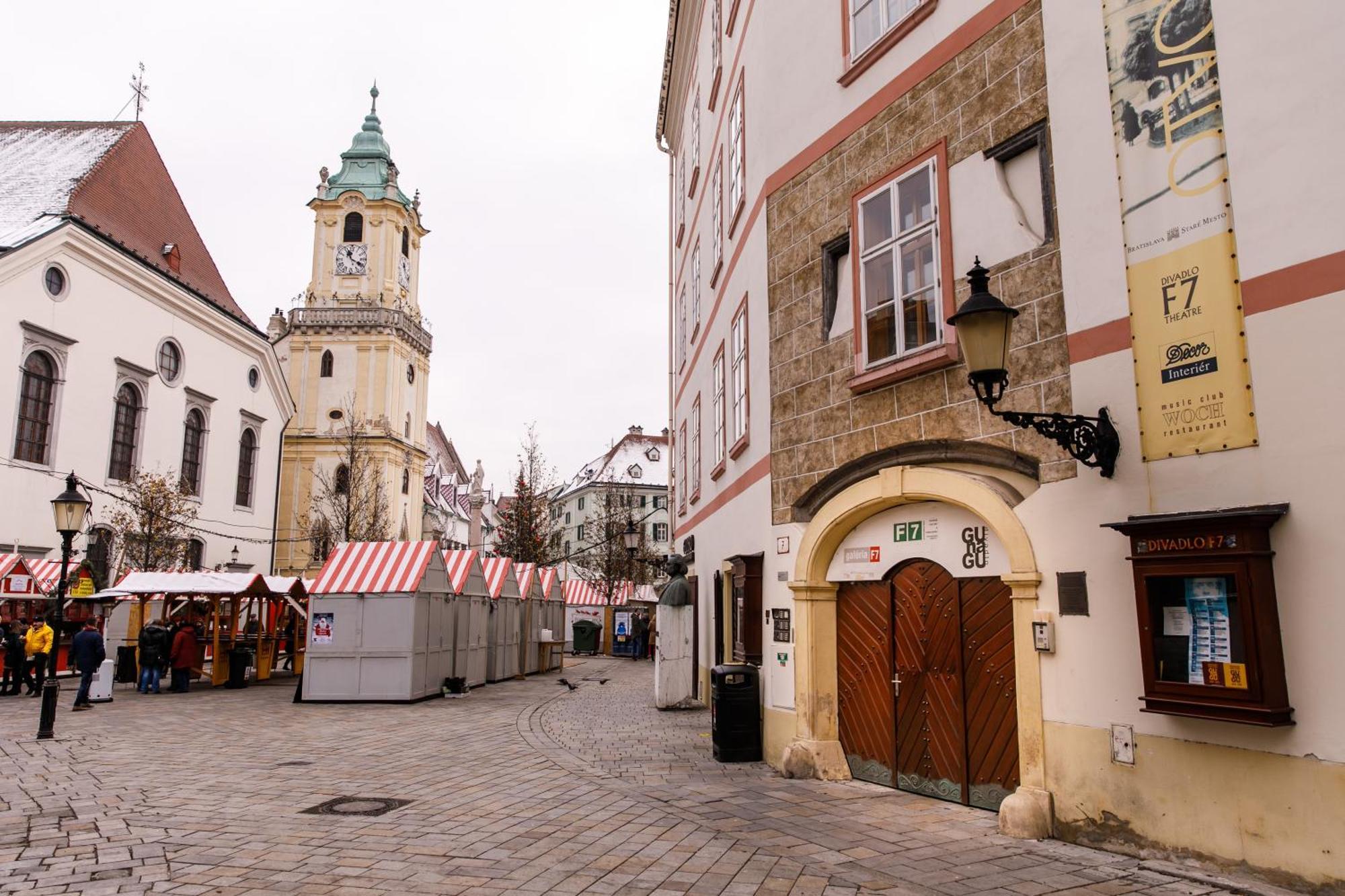 Apartment Lea - Old Town Bratislava Exterior photo
